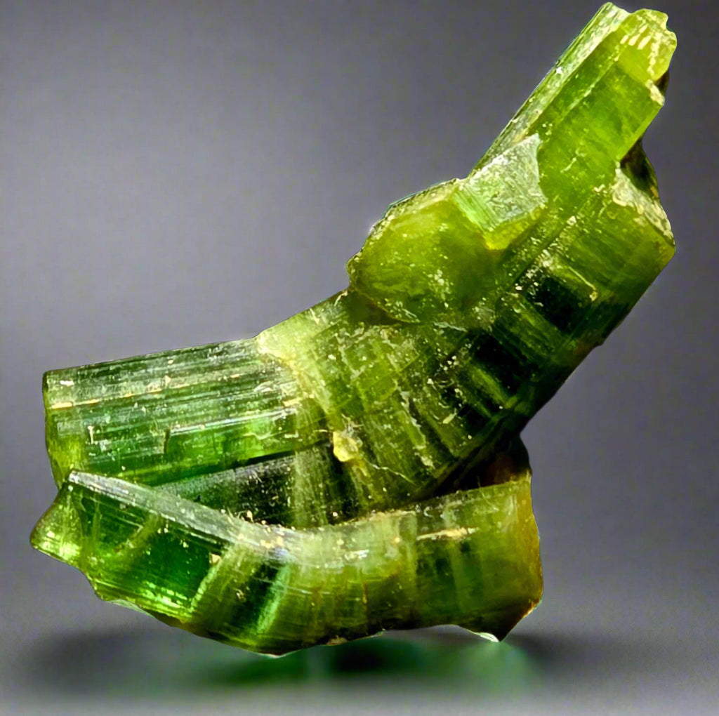 TOURMALINE CLUSTER BENDED GREEN (thumbnail)