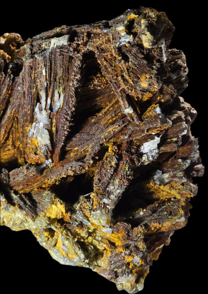 GOETHITE and CALCITE