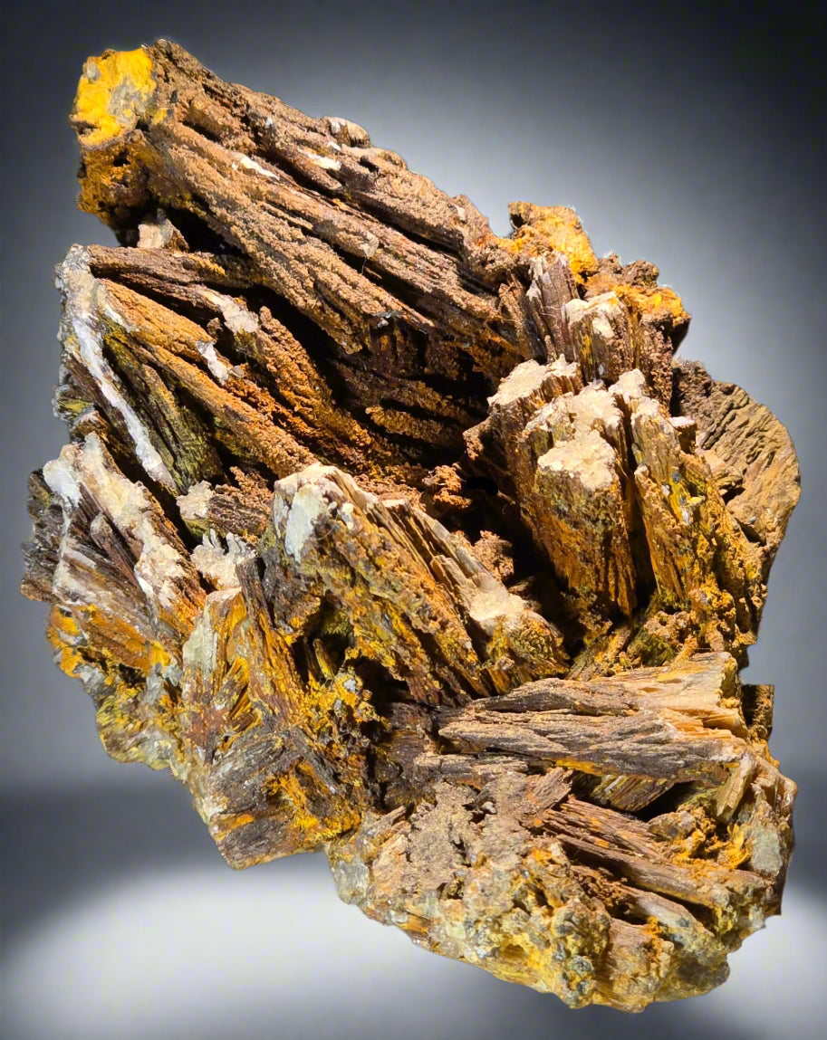 GOETHITE and CALCITE (cabinet)
