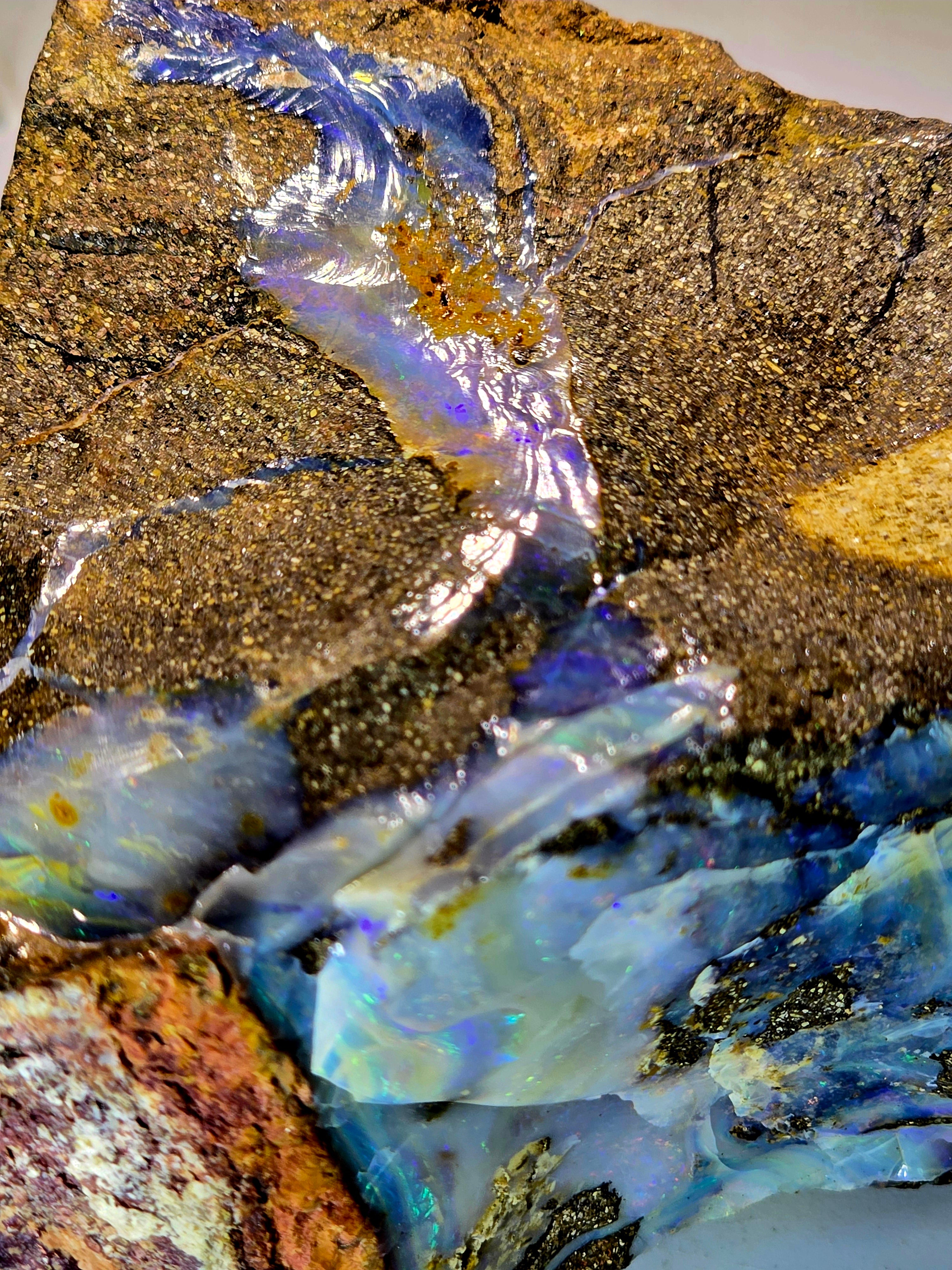 OPAL BOULDER (cabinet)