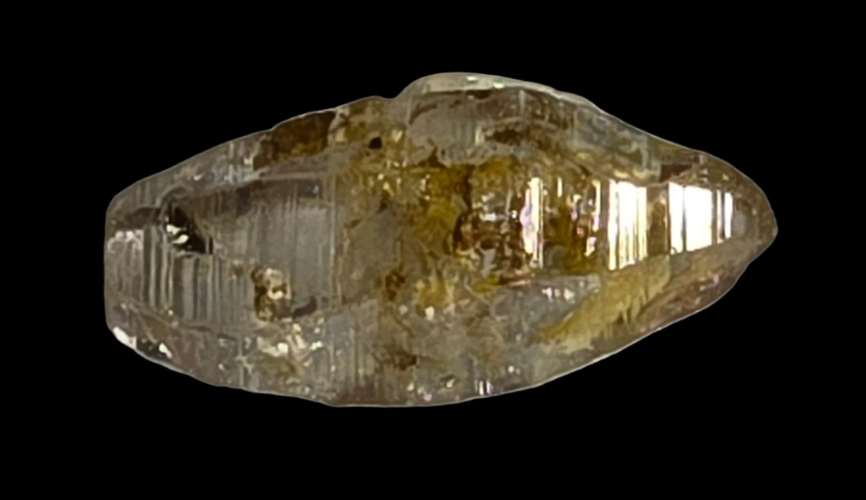 SAPPHIRE CRYSTAL (13 mm CORUNDUM)