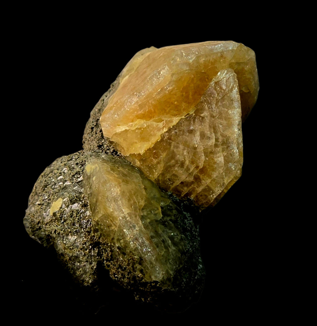 CHABAZITE  MINIATURE