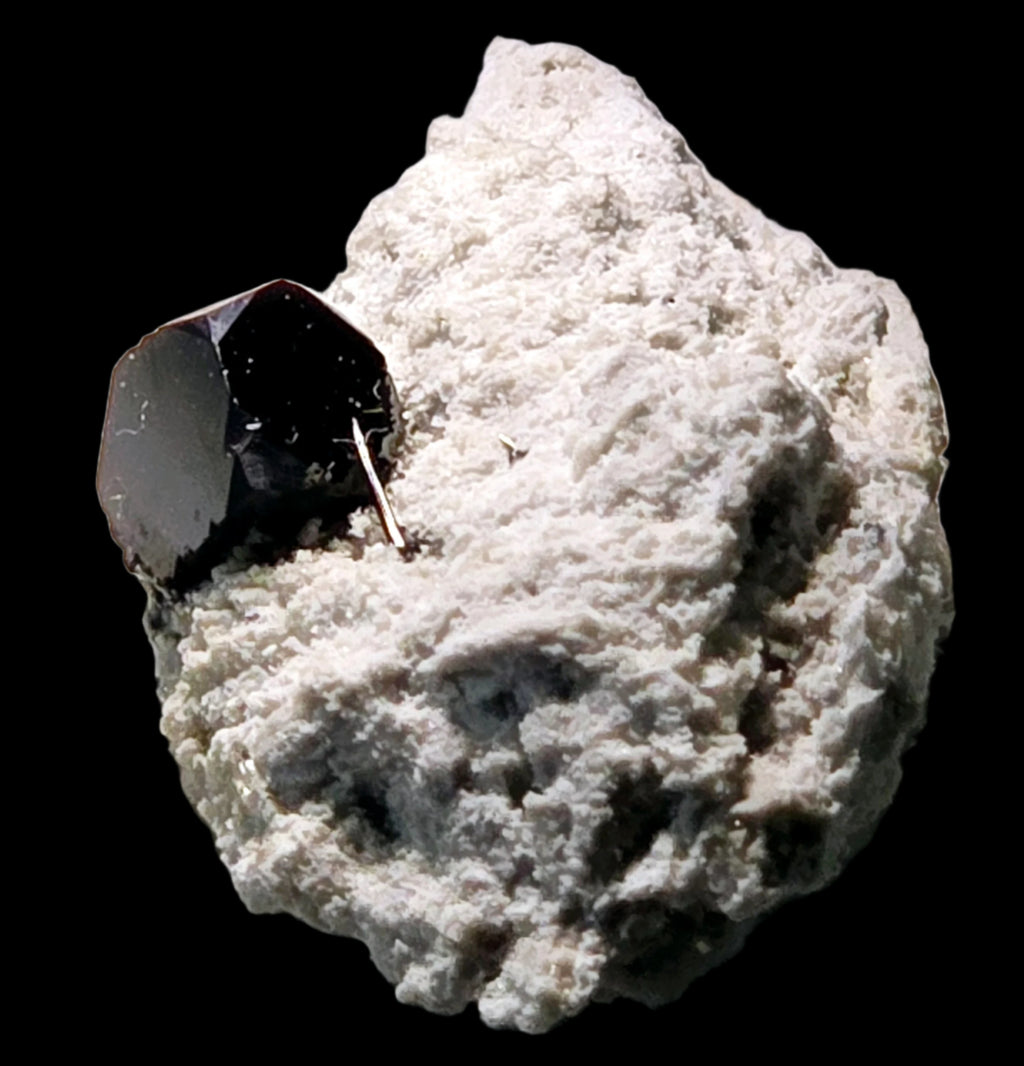 BIXBYITE (EUHEDRAL ISOMÉTRIQUE), CHAÎNE THOMAS, COMTÉ DE JUAB, UTAH, ÉTATS-UNIS MINIATURE