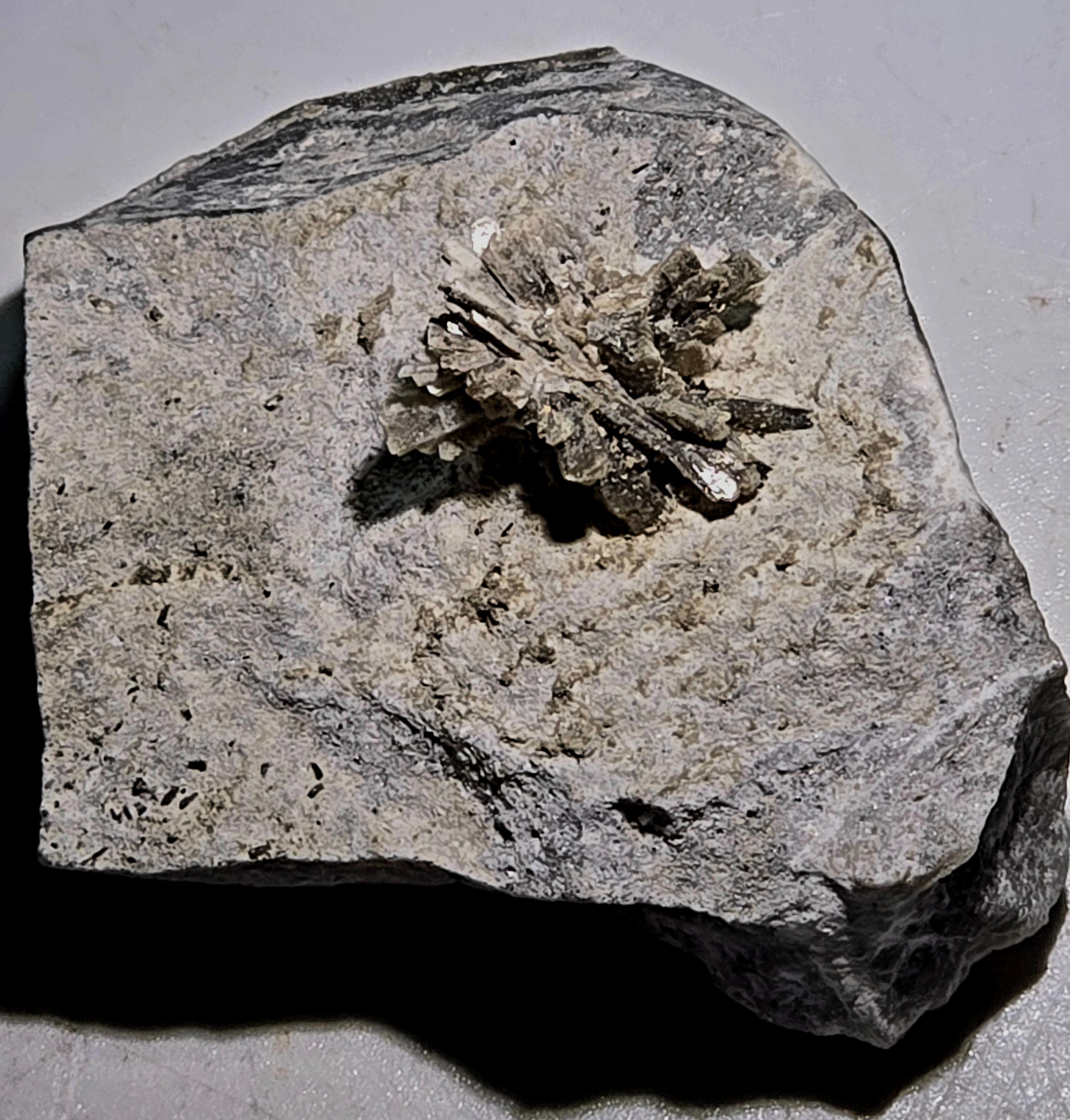 HOWLITE CRYSTALS (extremely rare) on DOLOMITE (miniature)