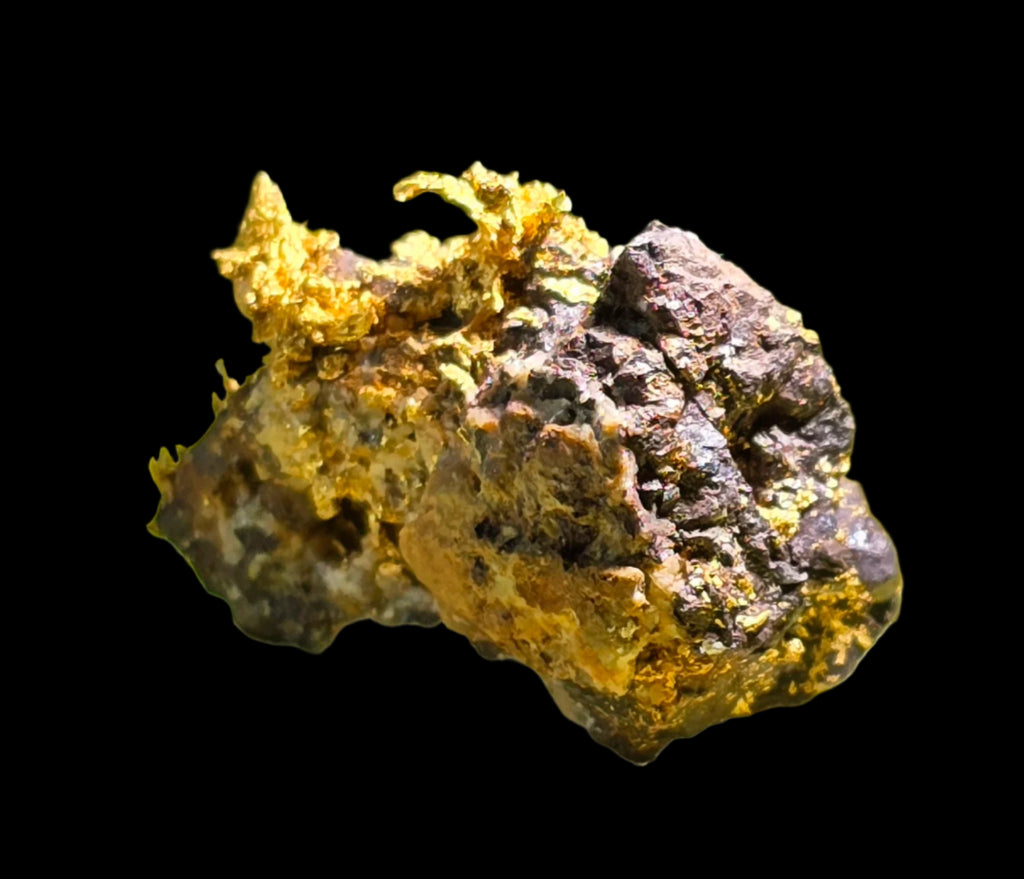 GOLD CRYSTALS ON IRONSTONE  (minature with exceptional rare colors)