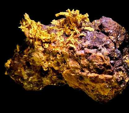 GOLD CRYSTALS ON IRONSTONE