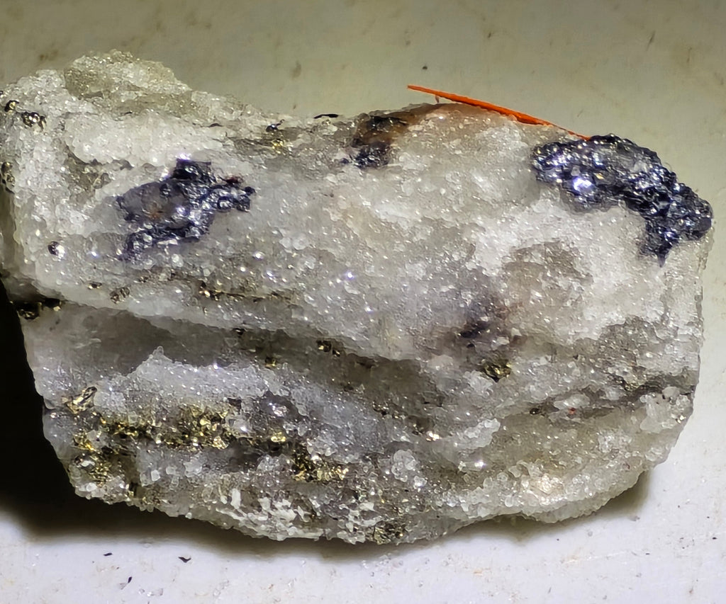 HUTCHINSONITE (brown in the front), REALGAR, SULFO and others (micro and miniature)