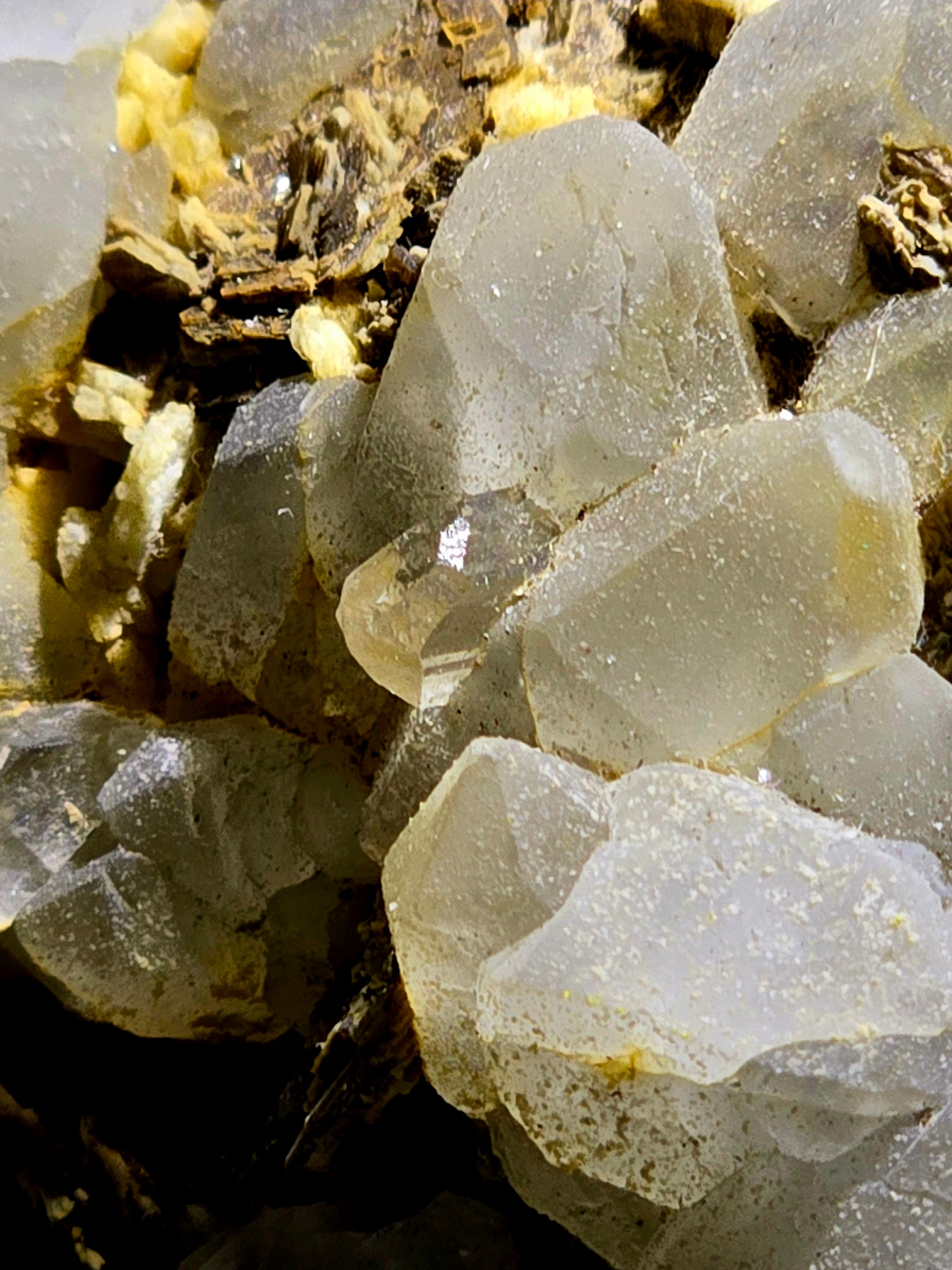 TOPAZ with QUARTZ and MUSCOVITE (large cabinet)
