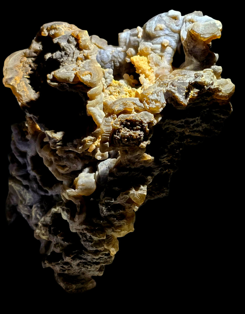 CHALCEDONY  (cabinet)