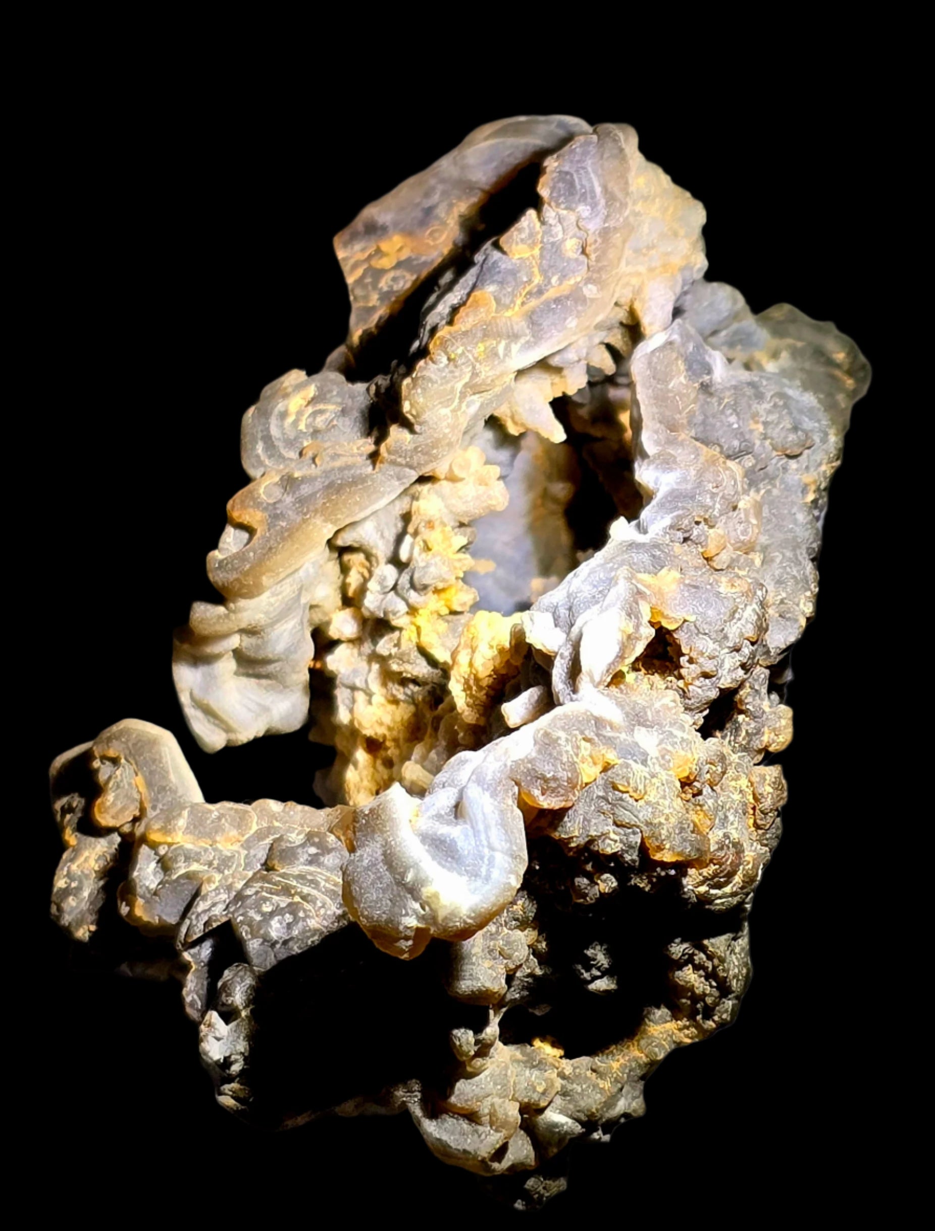 CHALCEDONY  (cabinet)