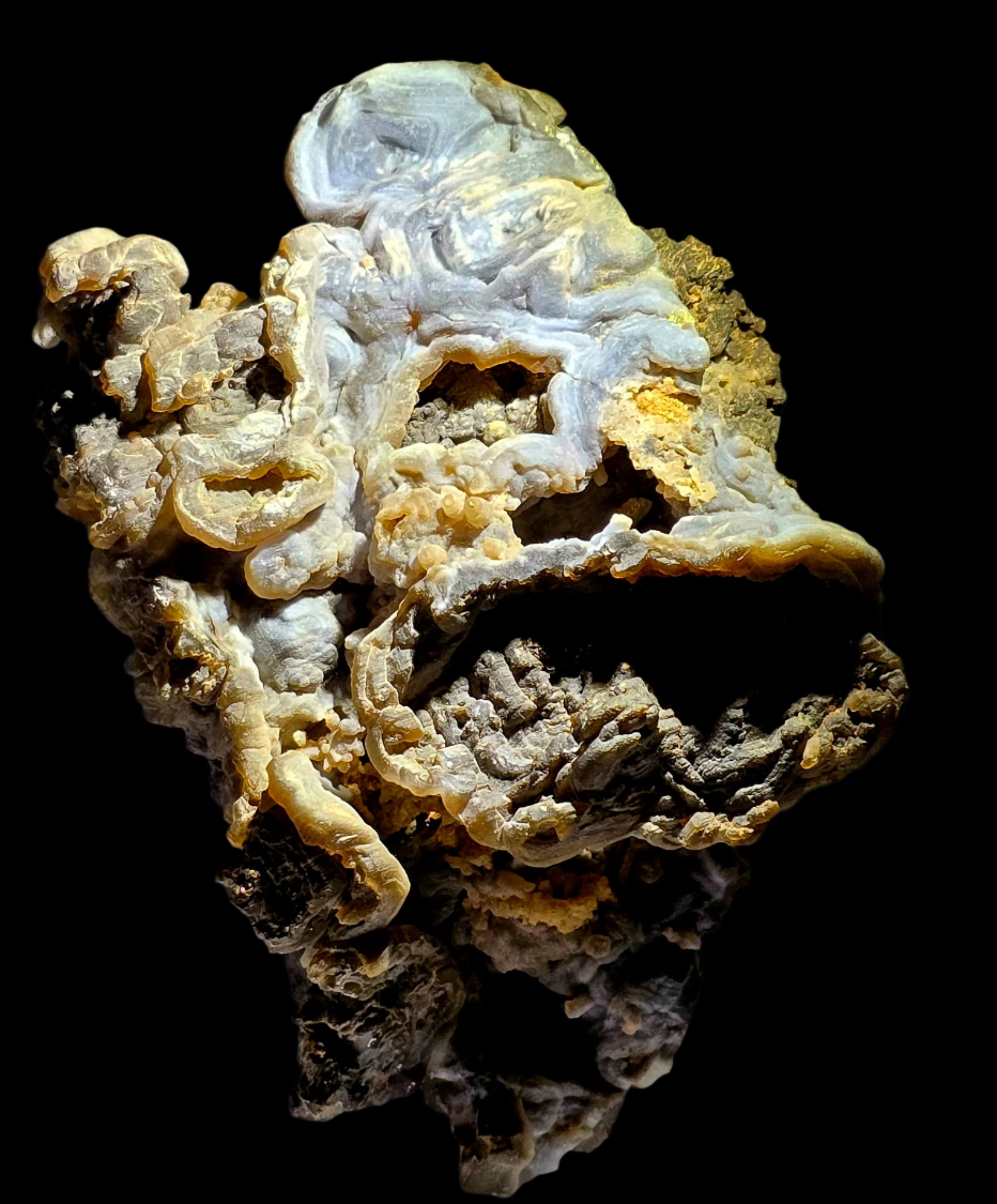 CHALCEDONY  (cabinet)