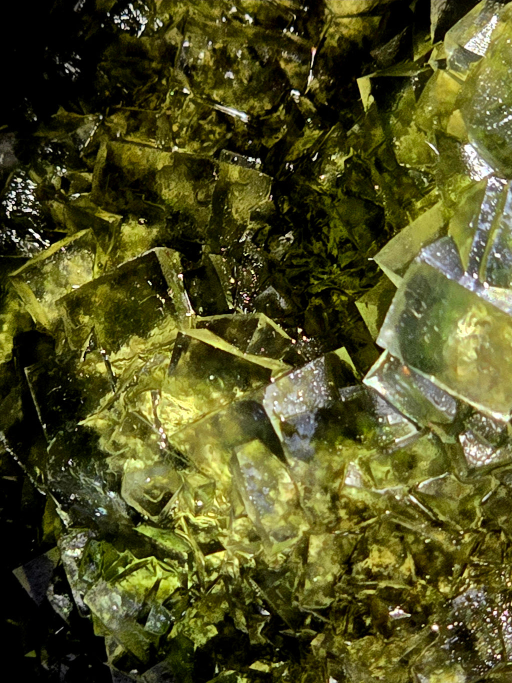 FLUORITE Green-Grey  (large cabinet)