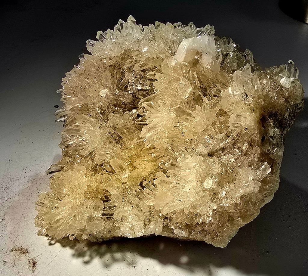 QUARTZ Fleurs de quartz en aiguilles cristallines, ARTIGAS URUGUAY (GRAND CABINET)