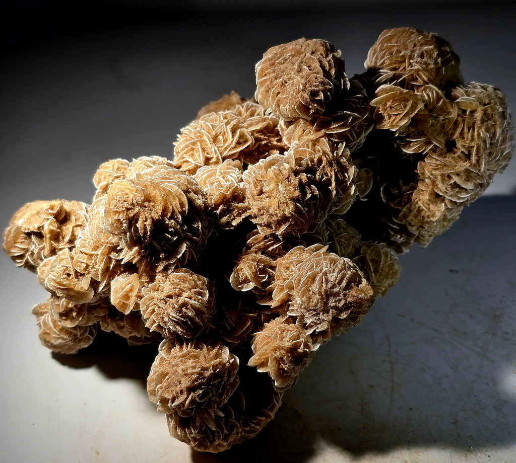 GYPSUM-DESERT ROSE SAHARA DESERT (large cabinet)