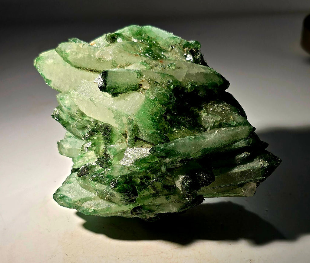QUARTZ GREEN (large cabinet)