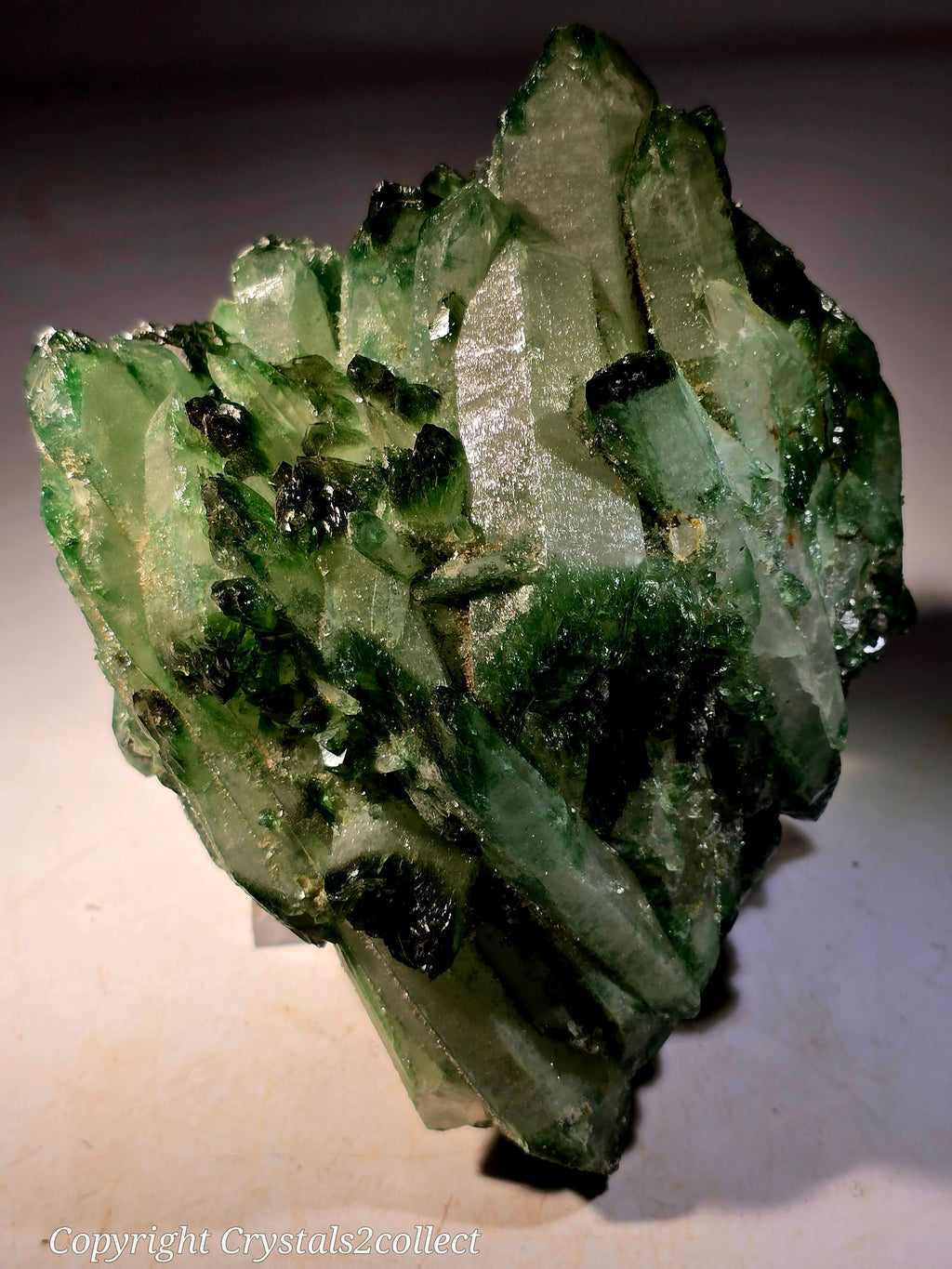 QUARTZ GREEN (large cabinet)