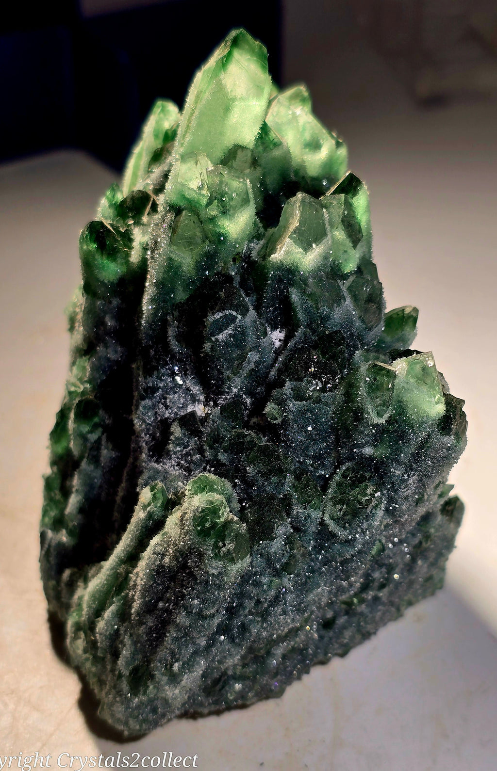 QUARTZ GREEN (cabinet)
