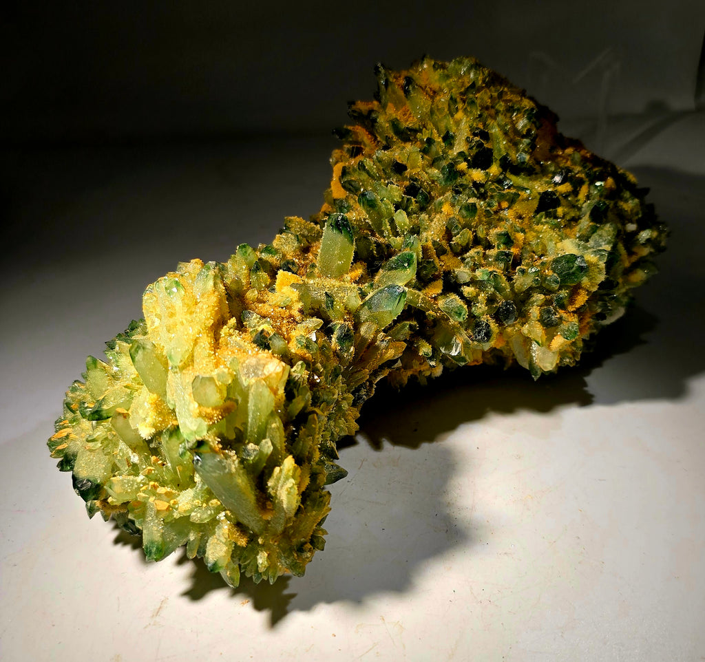 QUARTZ GREEN (very large cabinet)