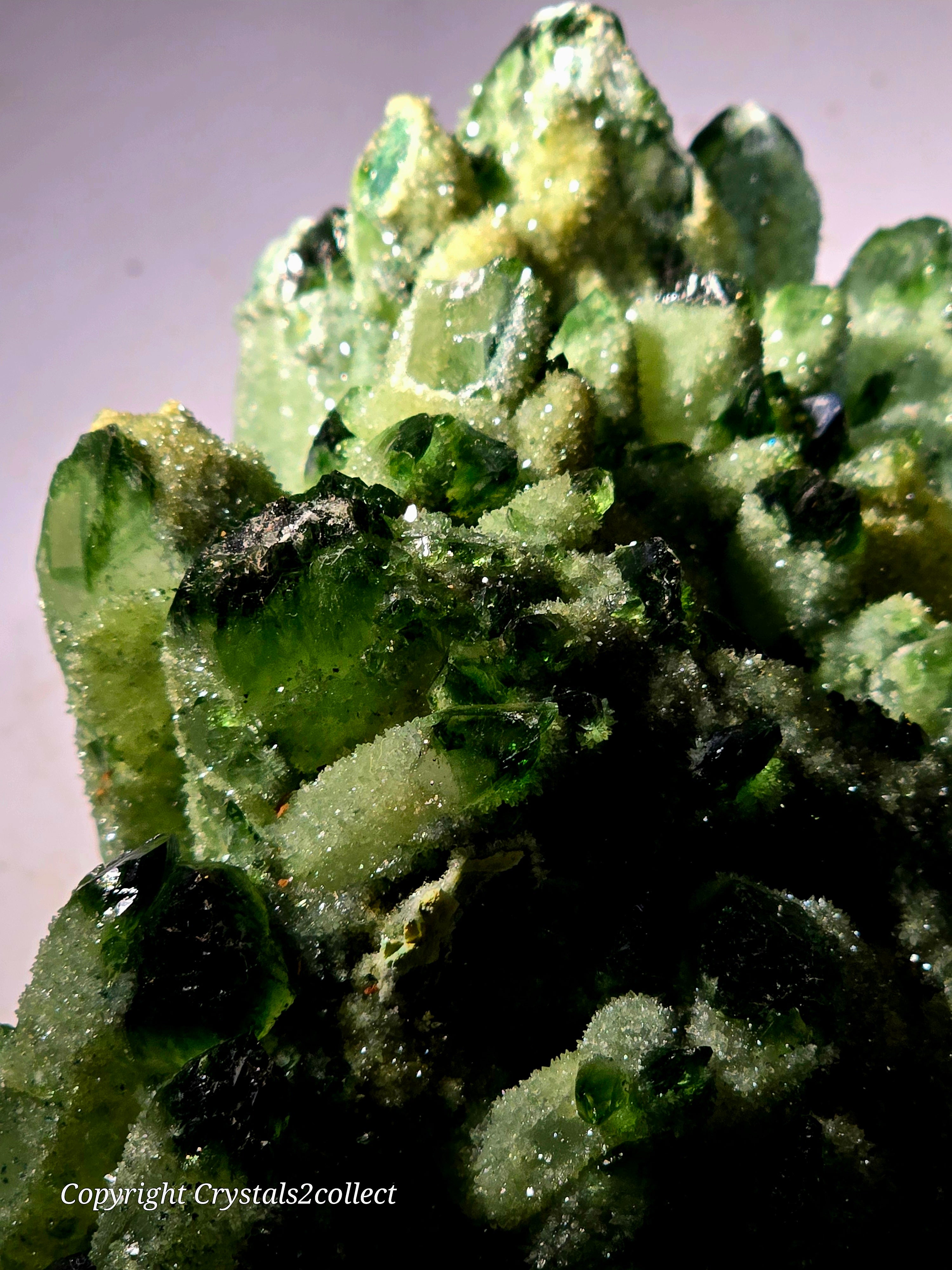 QUARTZ GREEN (large cabinet)