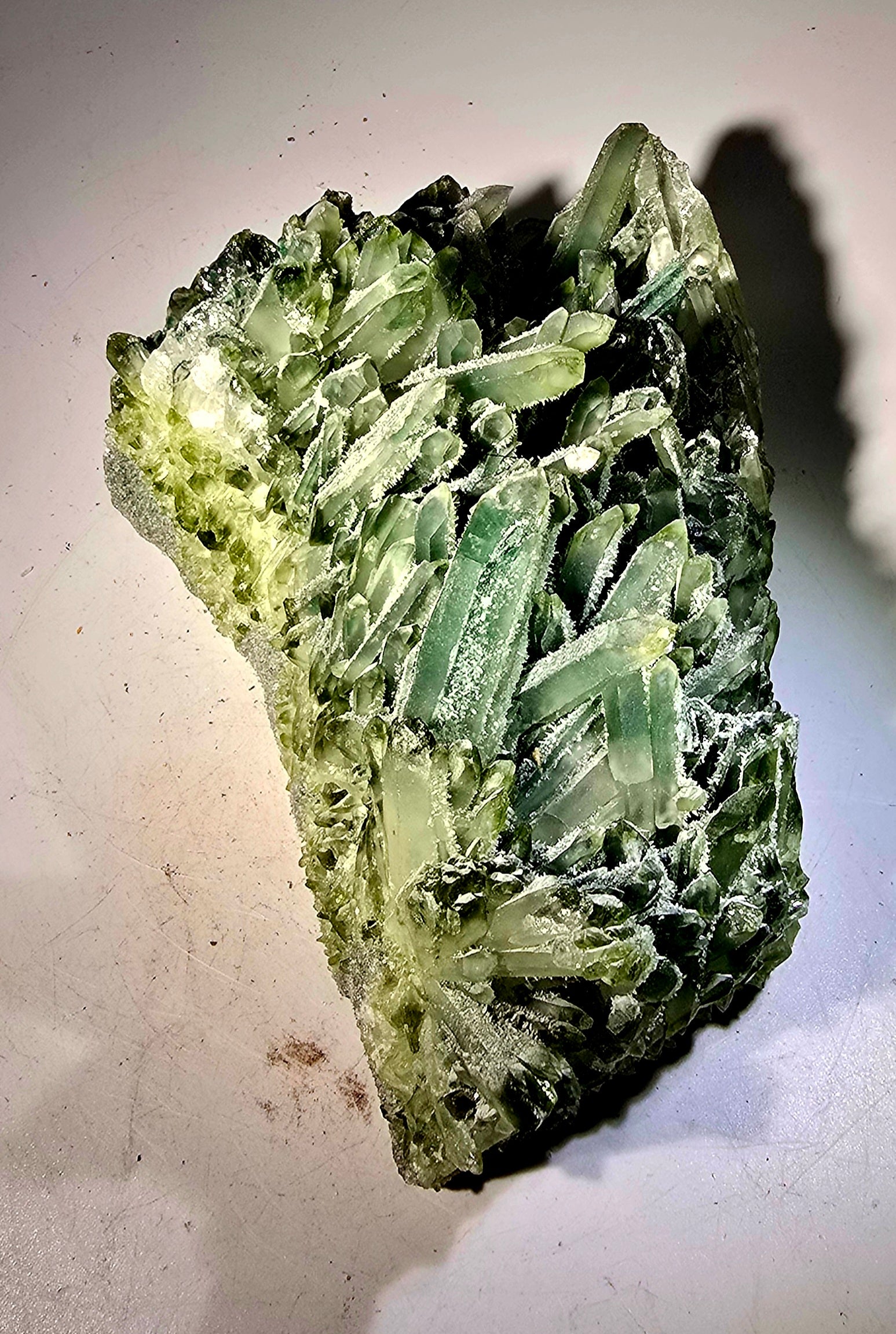 QUARTZ GREEN (large cabinet)