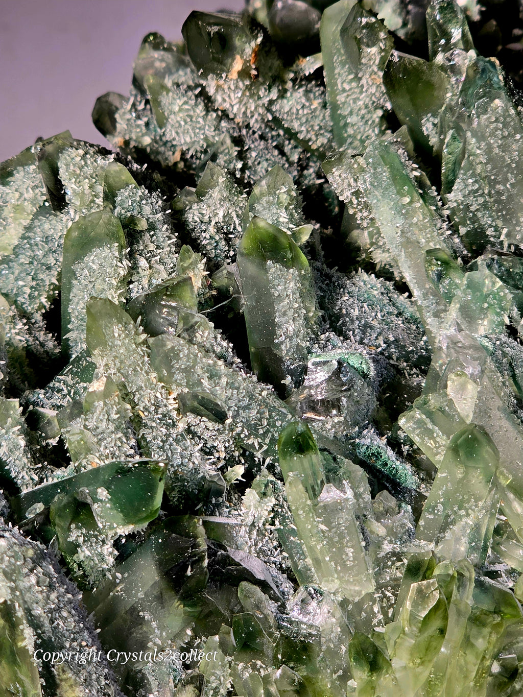 QUARTZ GREEN (large cabinet)