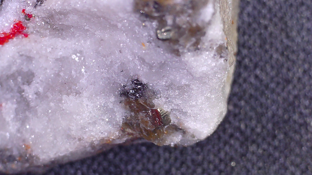 RATHITE, DUFRENOYSITE, REALGAR  (miniature)