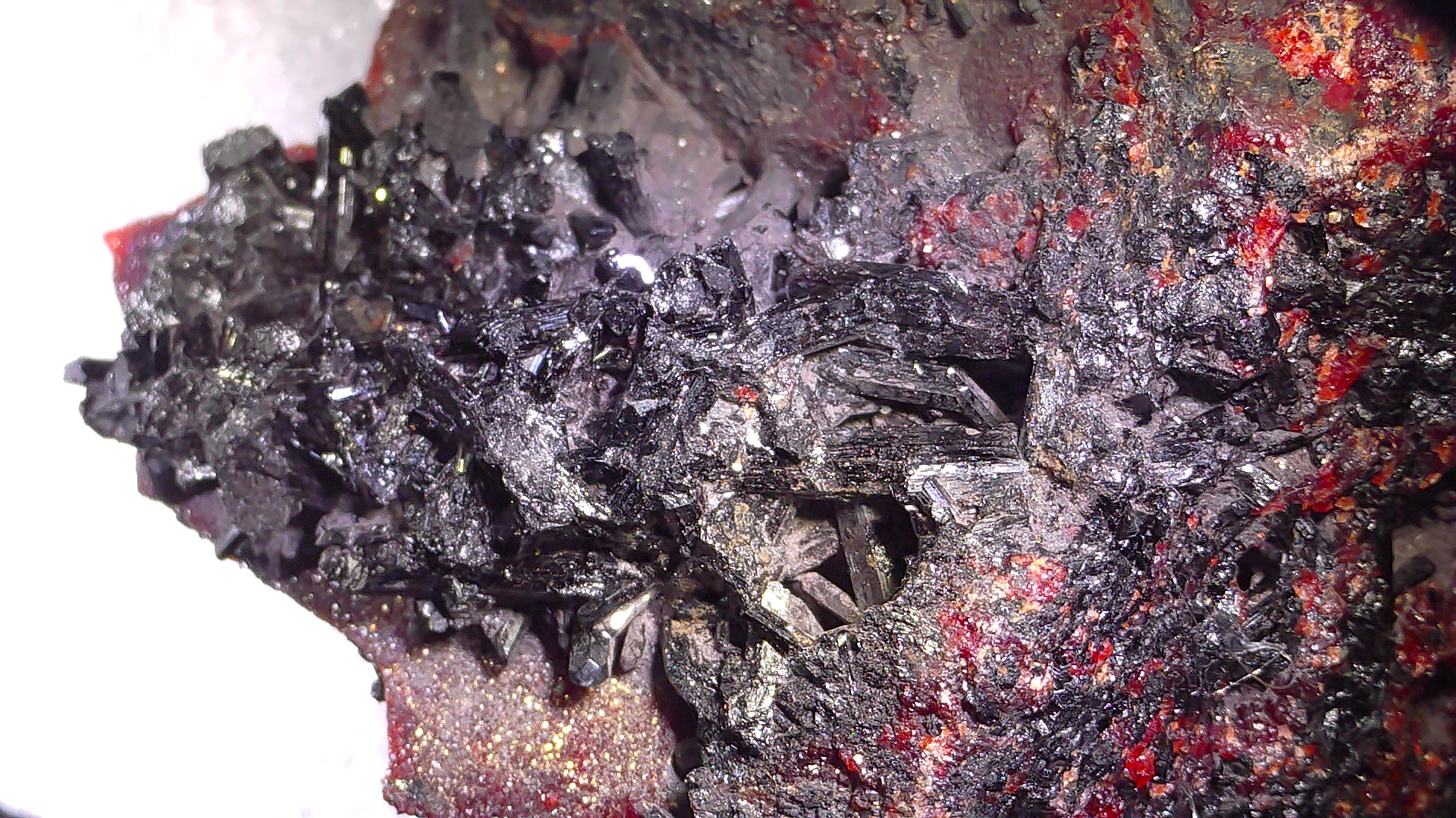 ROMANÈCHITE (PSILOMELANE)  (miniature)