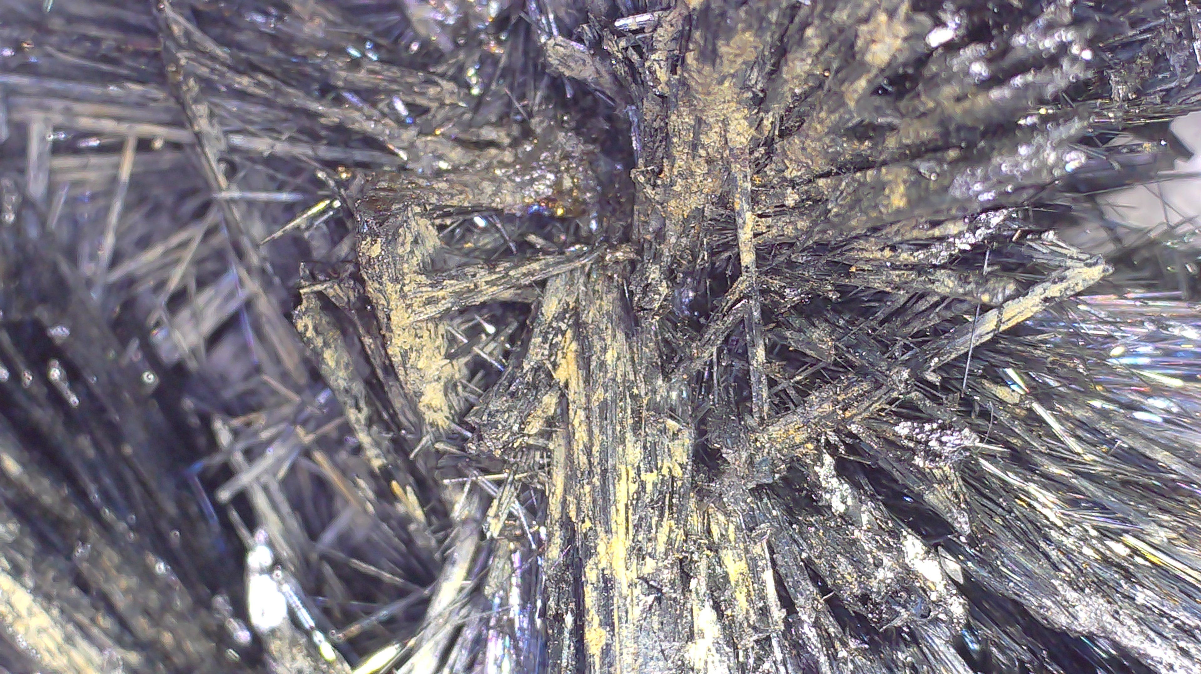 ANTIMONITE-STIBNITE (miniature)