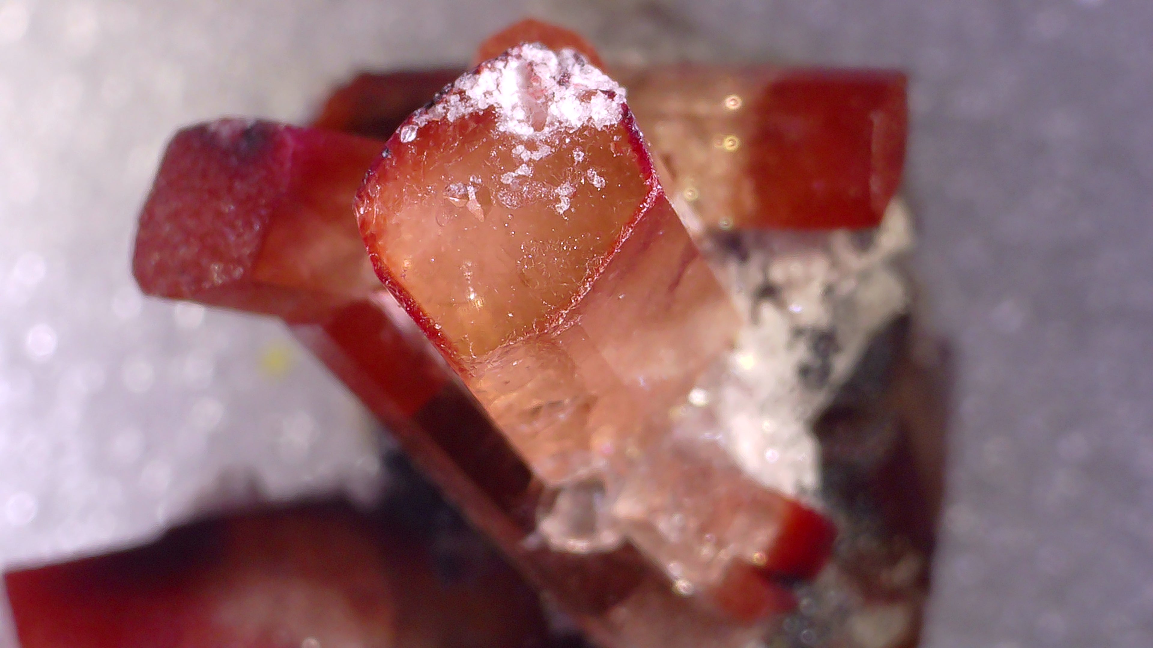 TOPAZ imperial, COLOUR SHERRY, RHYOLITE  (miniature)