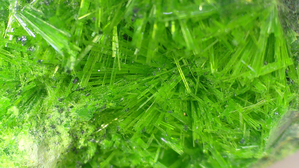 CUPROSKLODOWSKITE (thumbnail)