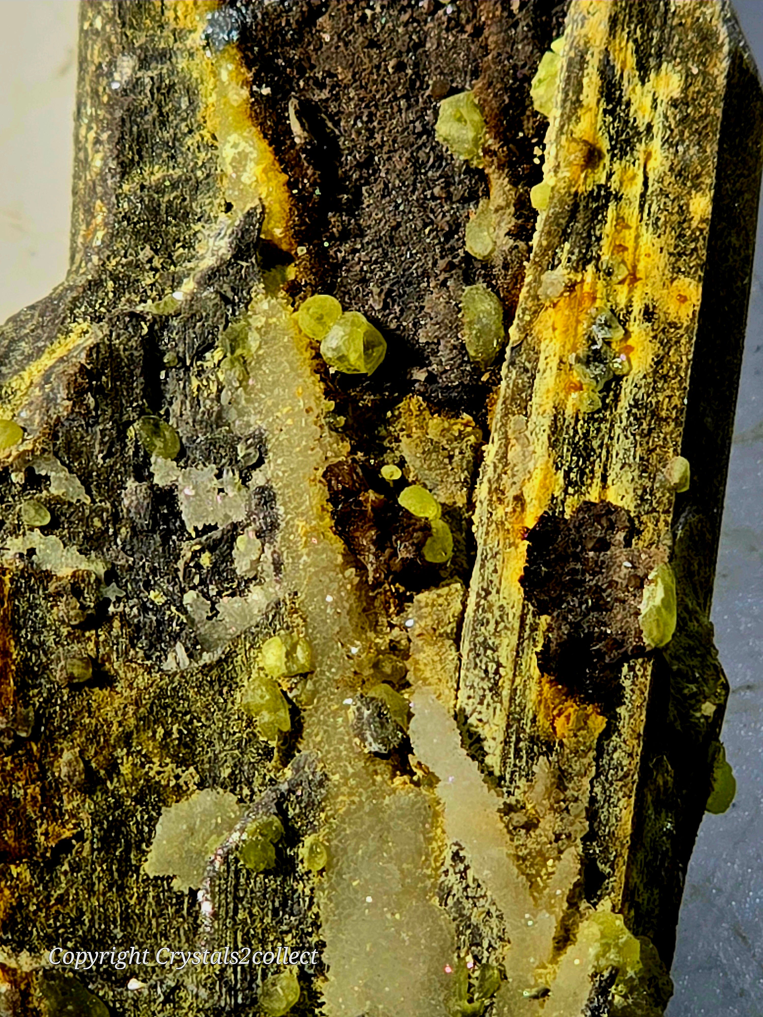 STIBNITE (long crystal 310 mm)