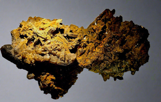 QUARTZ (very large cabinet, not cleaned)