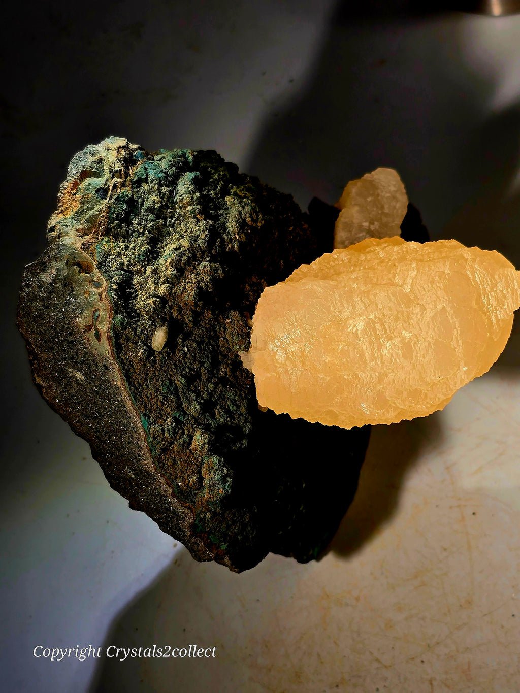 CALCITE (DOG TOOTH) (large cabinet)