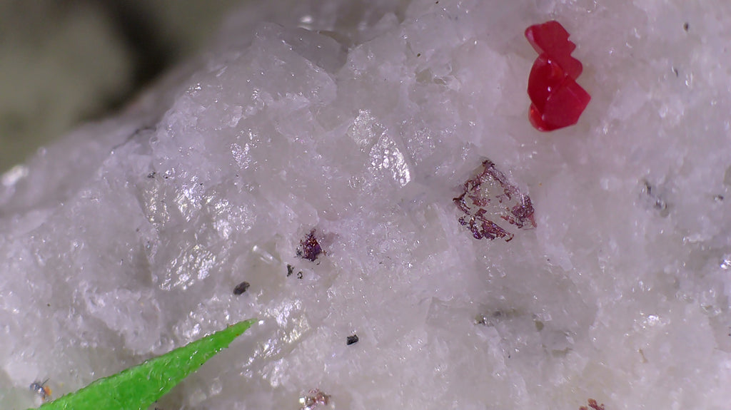 SMITHITE, DUFRENOYSITE, REALGAR, HUTCHENSONITE (micro, miniature)