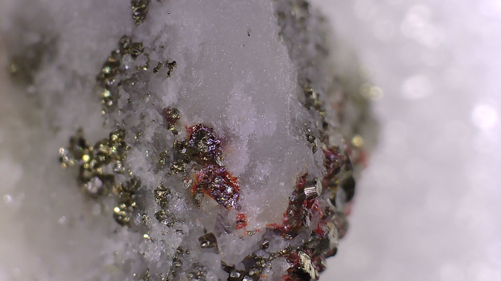 SMITHITE (REDDISH), DUFRENOYSITE (BLACK), REALGAR (micro, miniature)