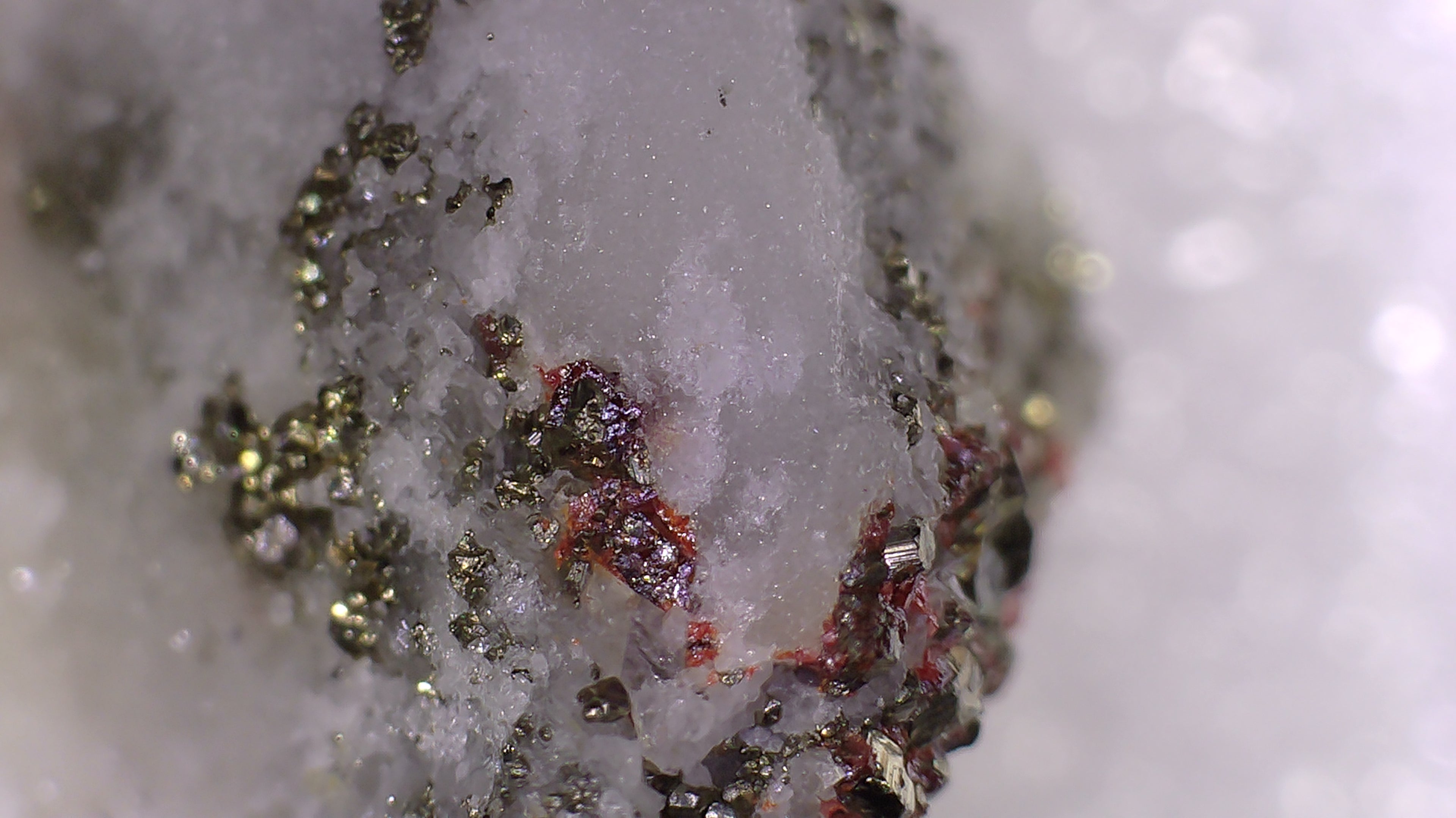 SMITHITE (REDDISH), DUFRENOYSITE (BLACK), REALGAR (micro, miniature)