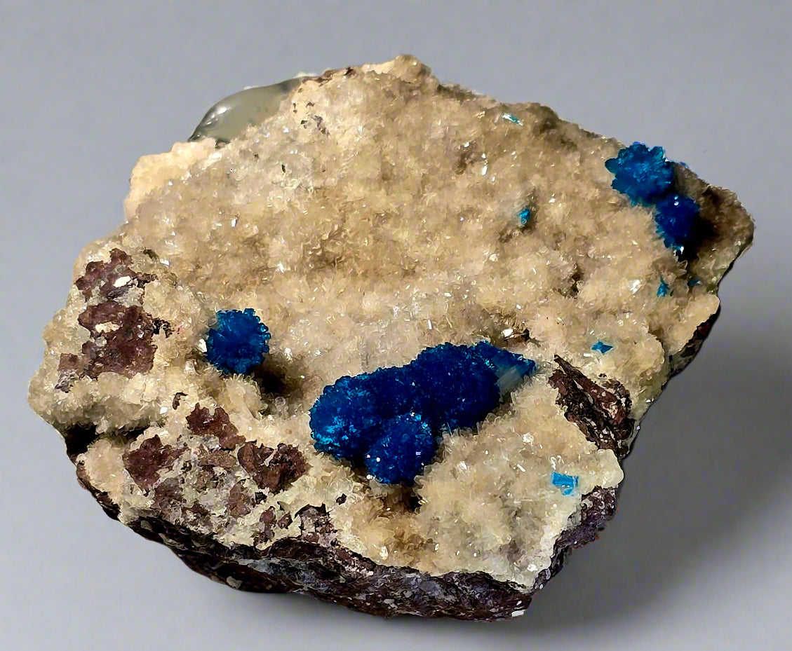 CAVANSITE with STILBITE (small cabinet)