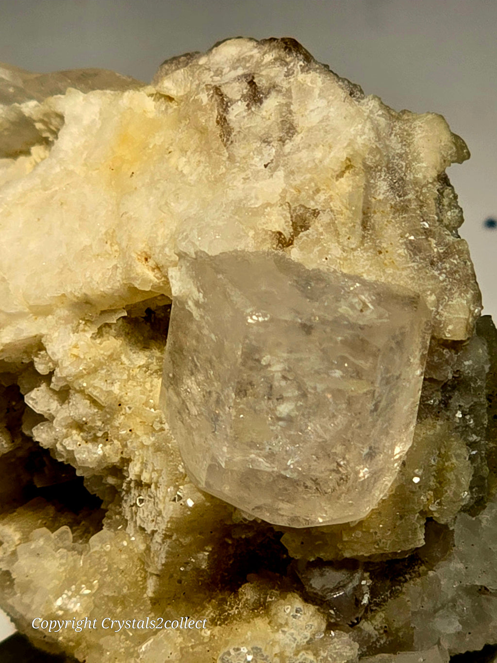 MORGANITE (SLIGHTLY PINK) BERYL, (miniature)