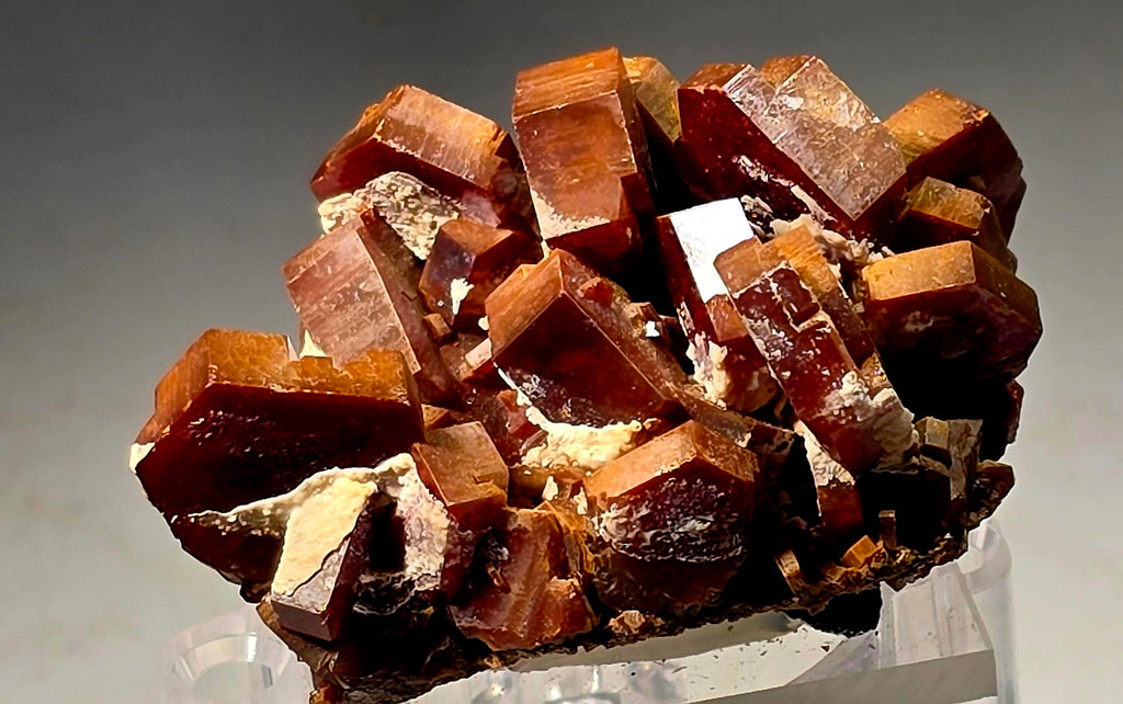 VANADINITE, Mibladen MAROC (miniature) plus grand cristal 15 mm