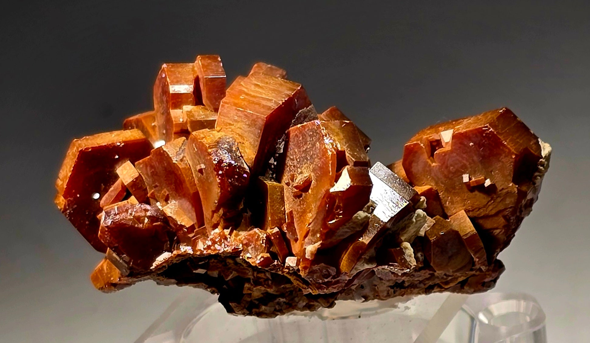 VANADINITE, Mibladen MAROC (miniature) plus grand cristal 15 mm