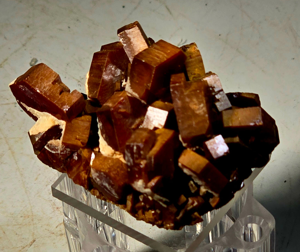 VANADINITE, Mibladen MAROC (miniature) plus grand cristal 15 mm