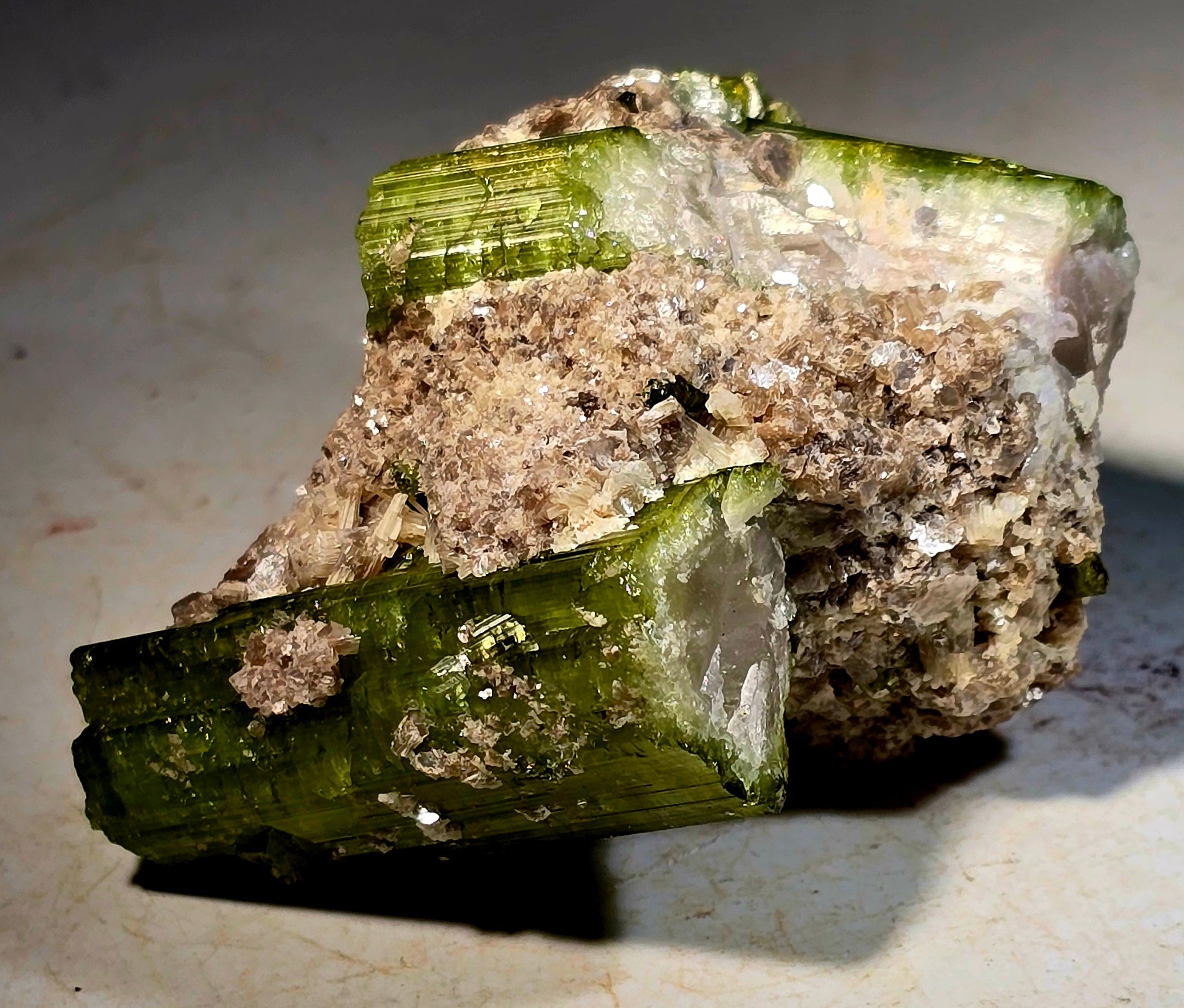 TOURMALINE URUBU MULTIPLE GREEN CRYSTALS (small cabinet)
