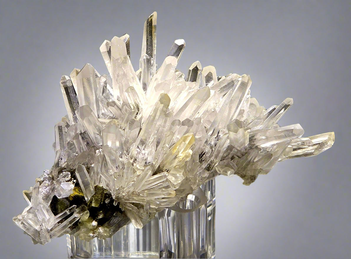 CHALCOPYRITE QUARTZ (small cabinet)