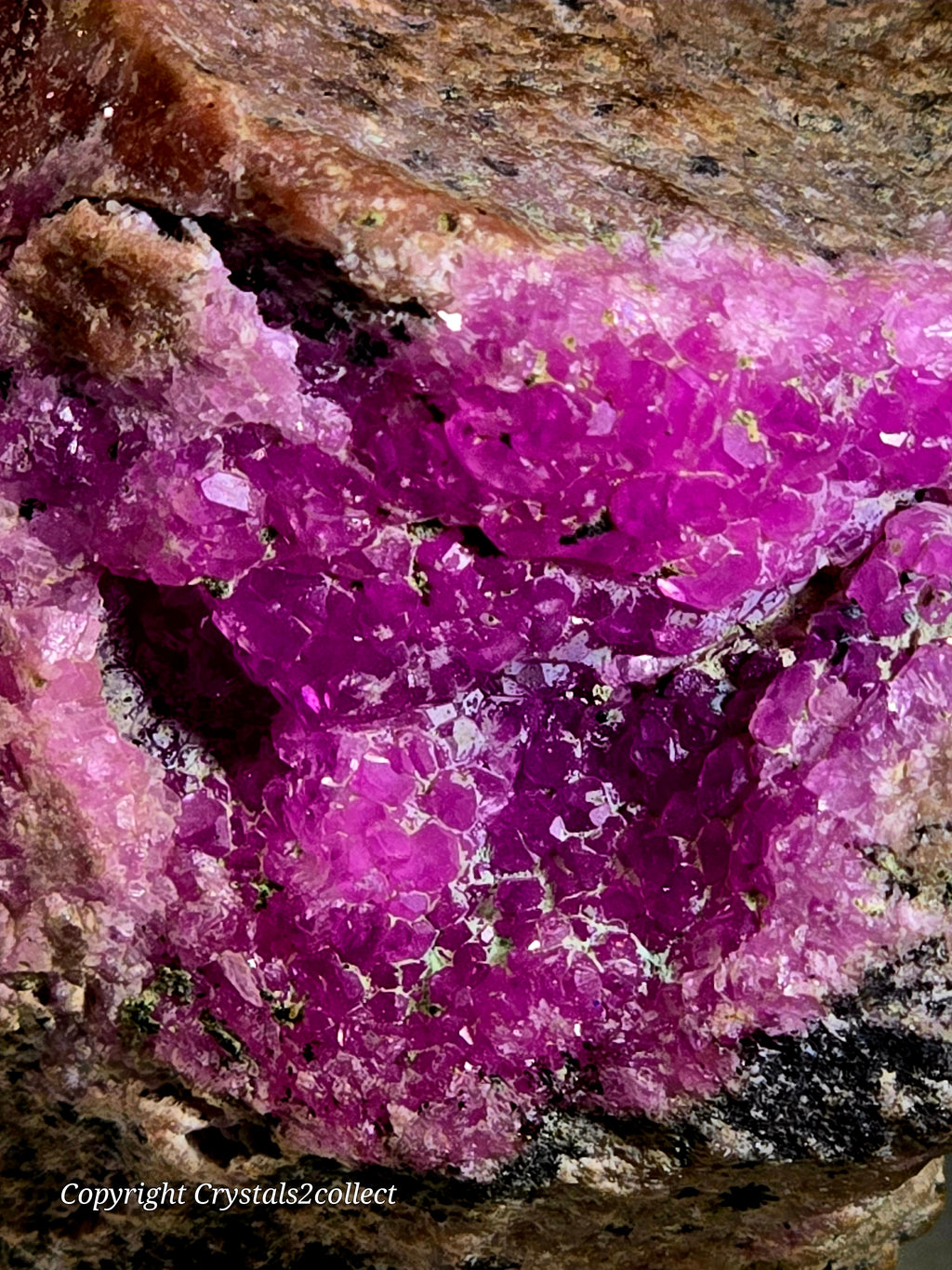 COBALTOAN CALCITE (small cabinet)