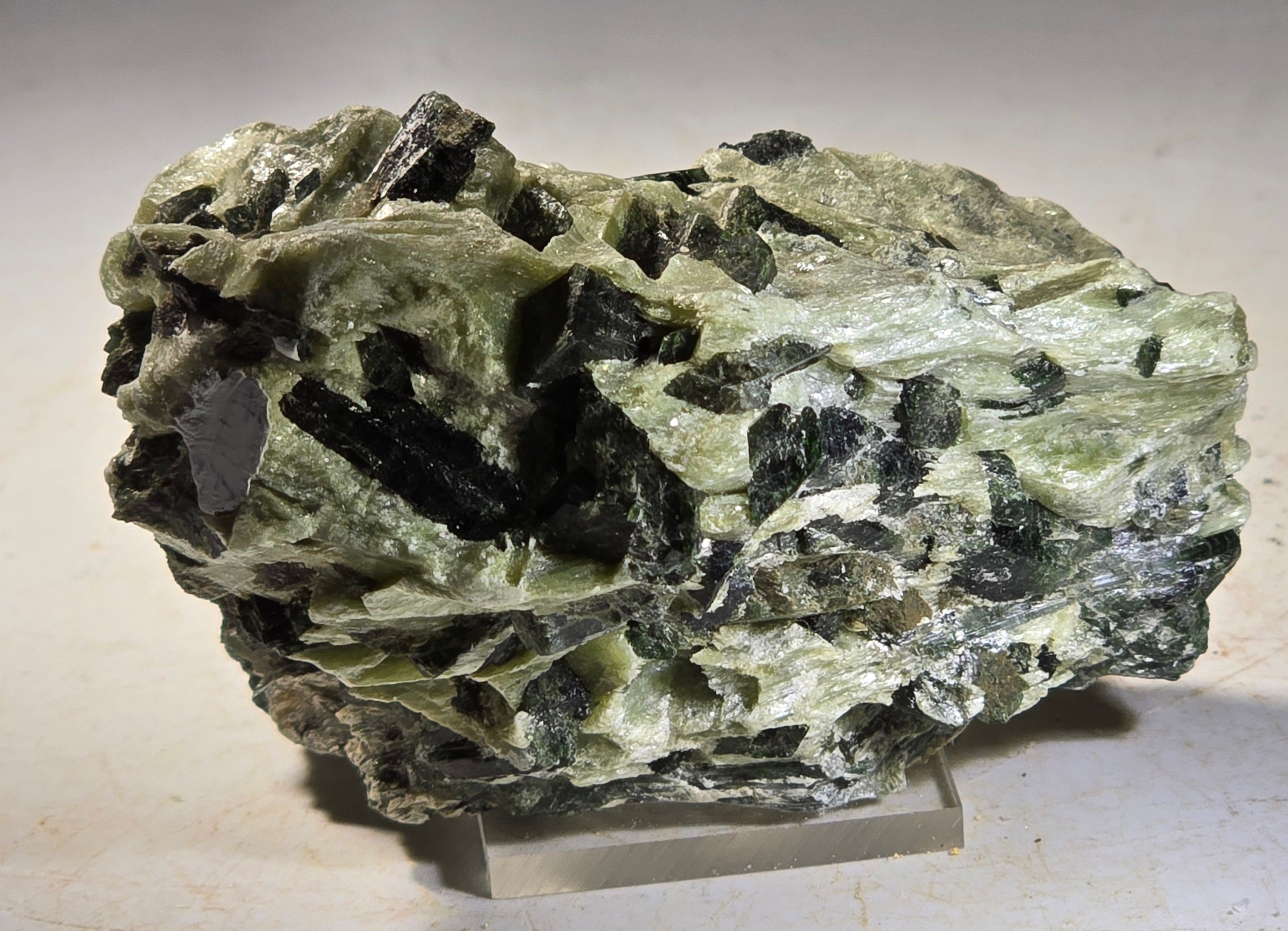 PYROXENE (small cabinet)