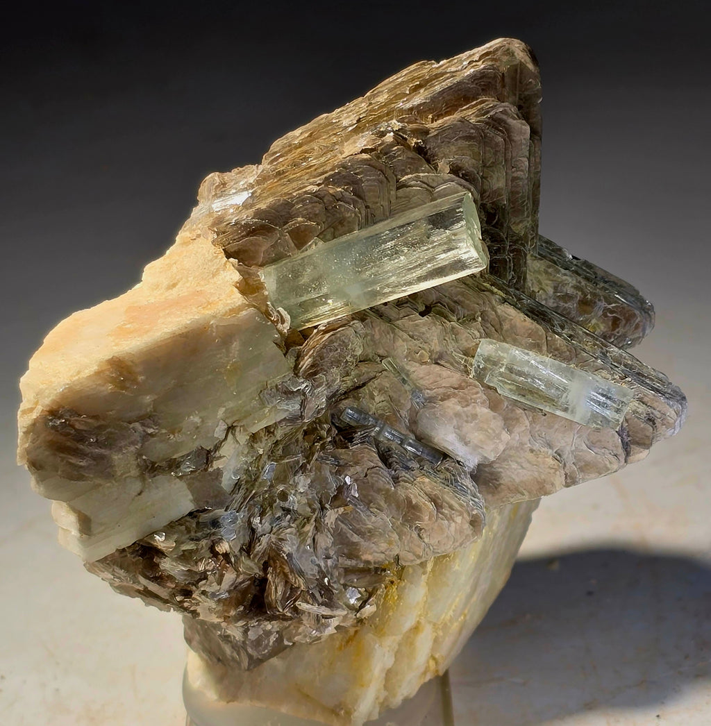 BERYL VAR AQUAMARINE ON MUSCOVITE FISHTAIL and DOLOMITE (small cabinet)