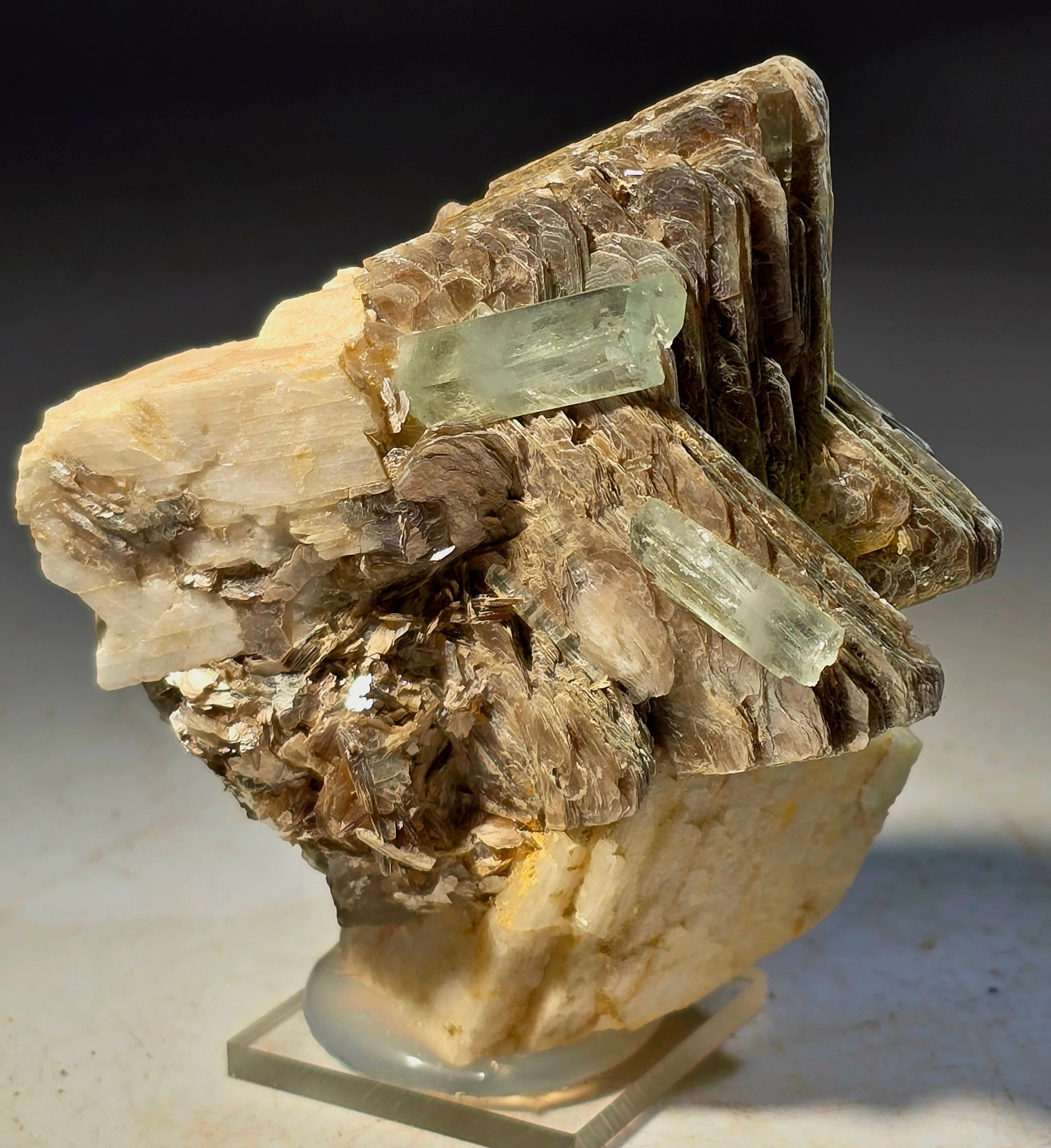 BERYL VAR AQUAMARINE ON MUSCOVITE FISHTAIL and DOLOMITE (small cabinet)