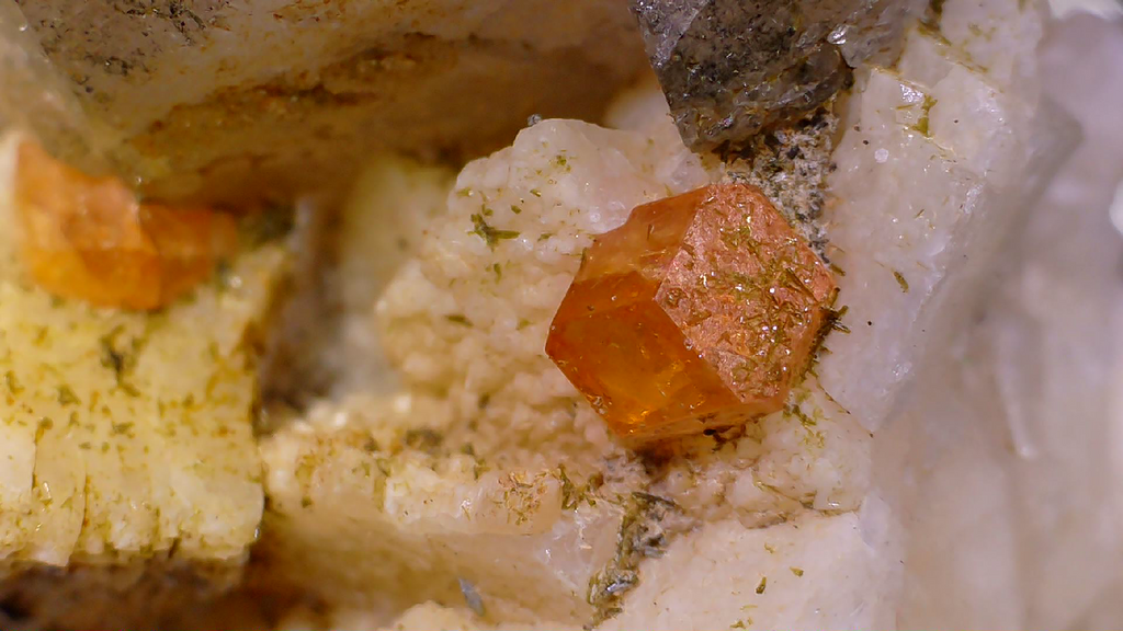 SPESSARTINE ON ALBITE and QUARTZ (miniature)