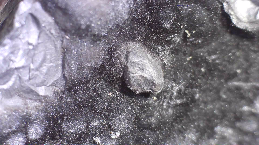 HOLLANDITE (miniature)