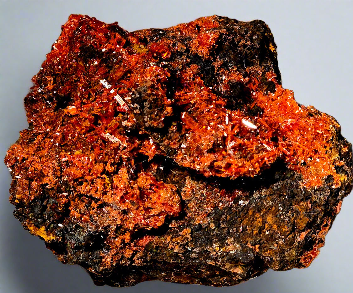 CROCOITE (small cabinet)